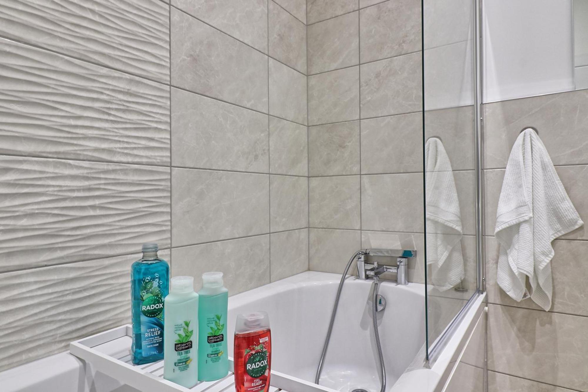 Chelmsford City Central Ground Floor Apartment Next To Town Centre Екстер'єр фото