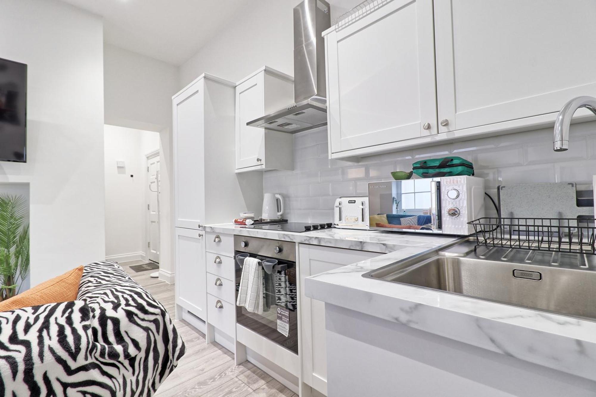 Chelmsford City Central Ground Floor Apartment Next To Town Centre Екстер'єр фото